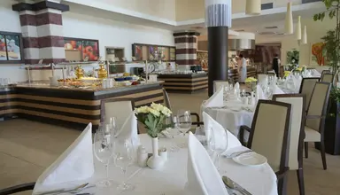 Flamingo Grand Hotel & Spa