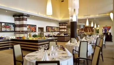 Flamingo Grand Hotel & Spa