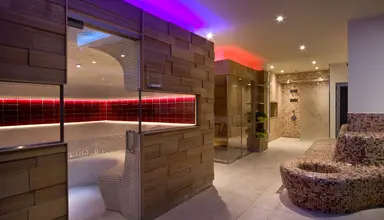 Flamingo Grand Hotel & Spa