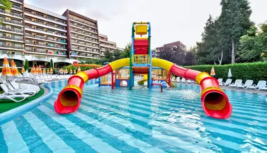 Flamingo Grand Hotel & Spa