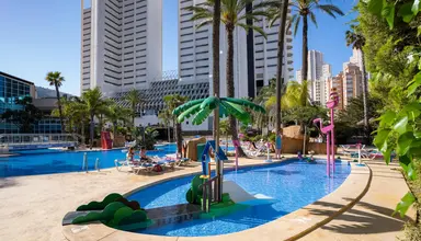 Flamingo Oasis