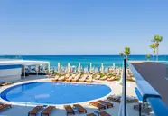 Flamingo Paradise Beach