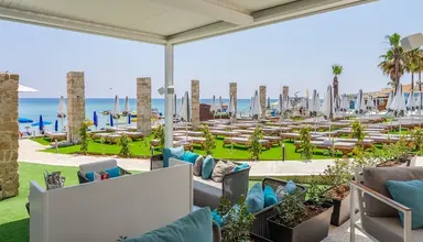 Flamingo Paradise Beach