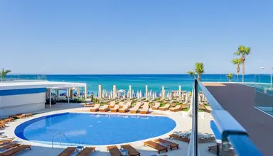 Flamingo Paradise Beach