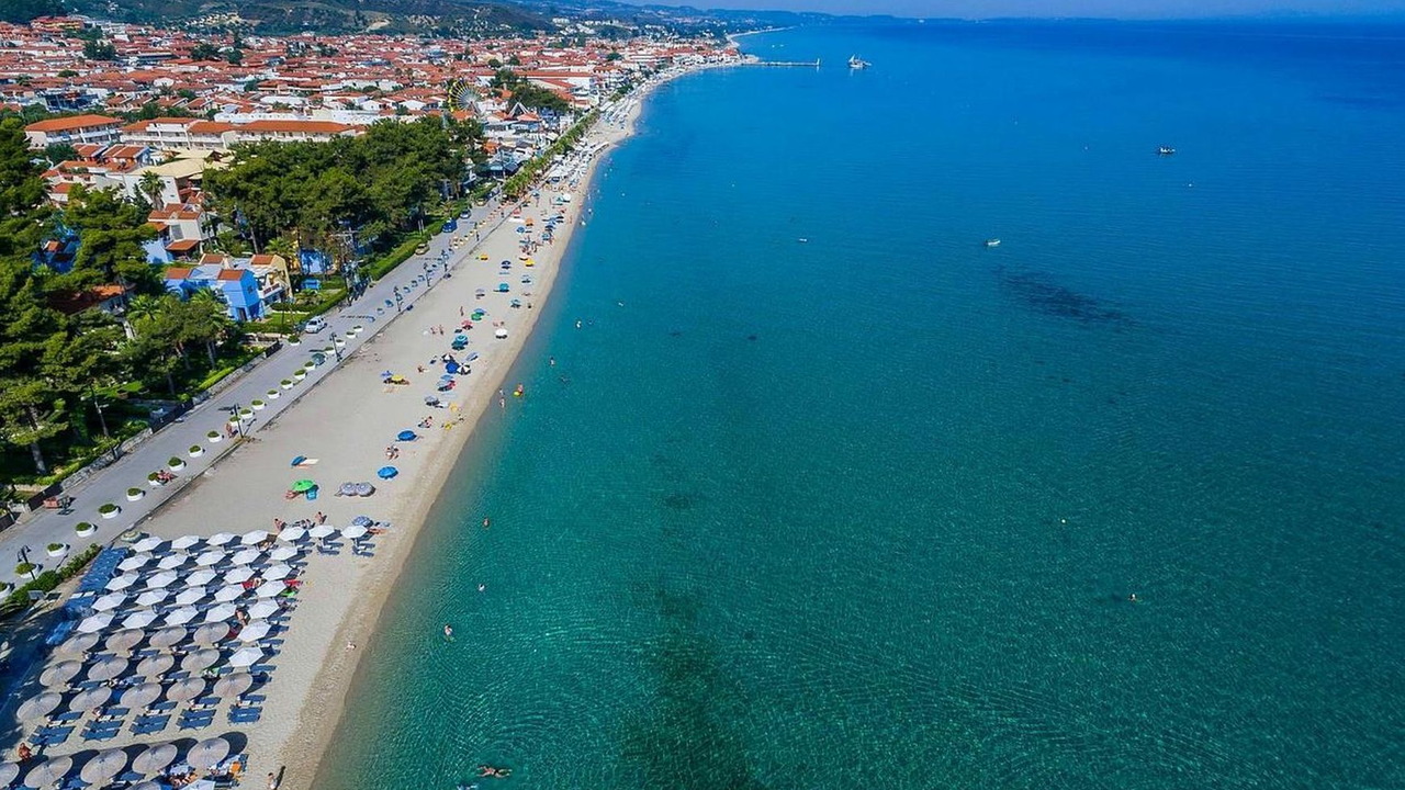 Flegra Beach Boutique