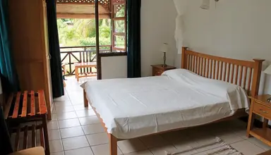 Fleur de Lys (La Digue)