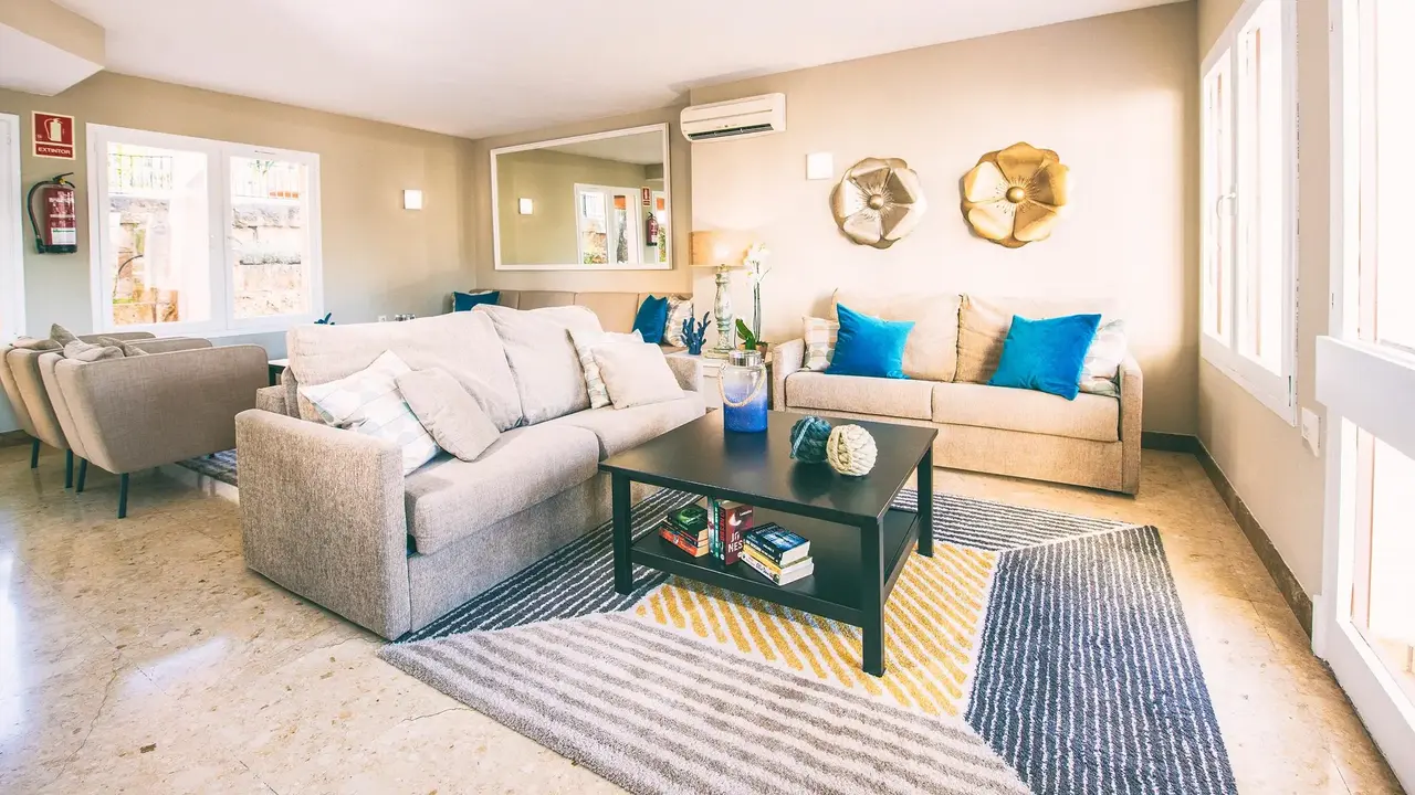 Flipflop Surfing Playa Apartments