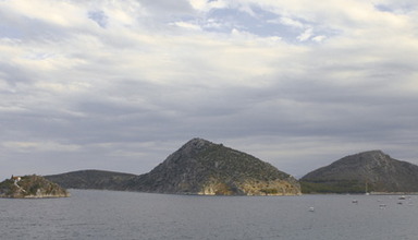Flisvos Royal