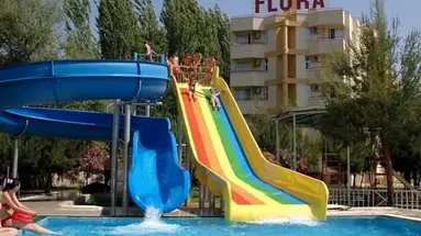 Flora Suites