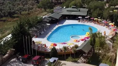 Flora Suites