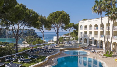 Floramar Aparthotel