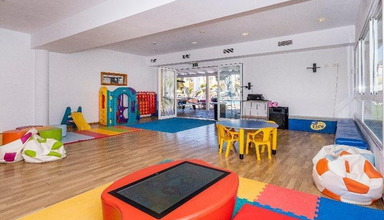 Floramar Aparthotel