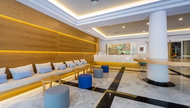 Floramar Aparthotel