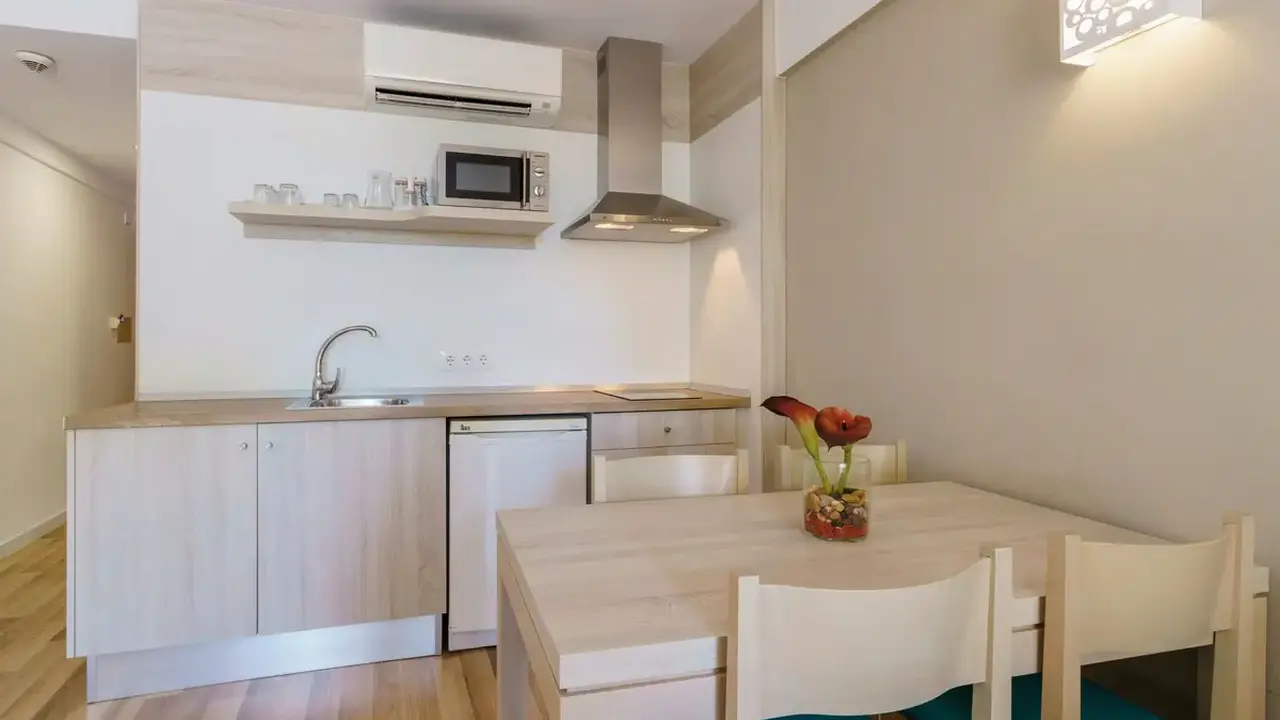 Floramar Aparthotel