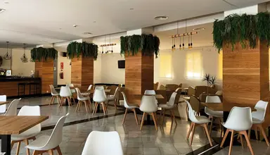 Floramar Aparthotel