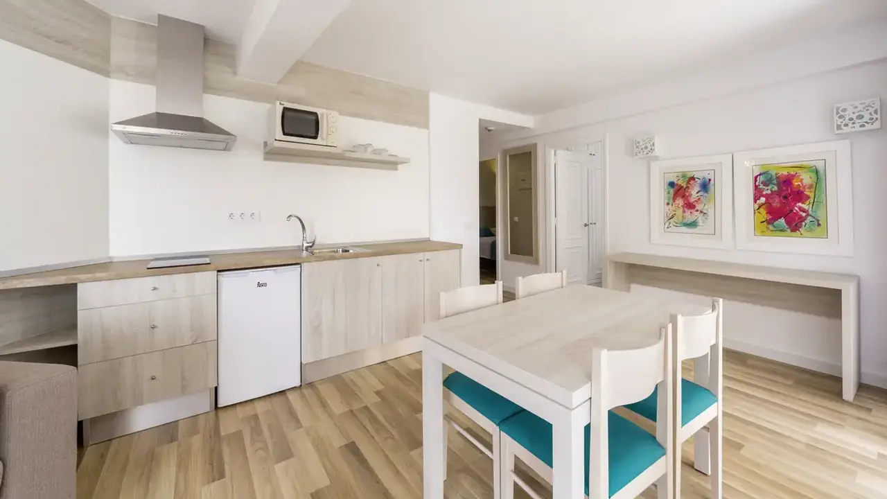 Floramar Aparthotel