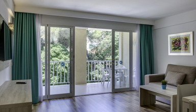 Floramar Aparthotel