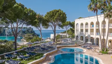 Floramar Aparthotel