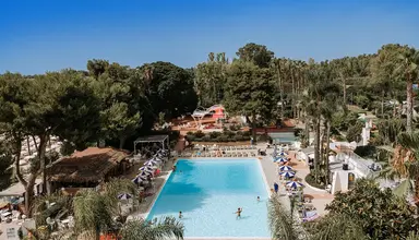 Fontane Bianche Beach