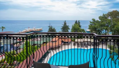 Fore Resort & Spa