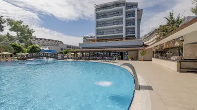 Fore Resort & Spa