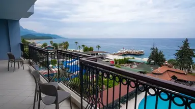 Fore Resort & Spa