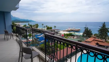 Fore Resort & Spa