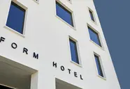 Form Dubai