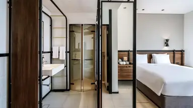 Form Dubai