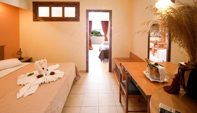 Forum Apartments