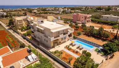 Fotis Studios Apartments