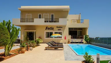 Fotis Studios Apartments