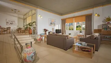 Fotis Studios Apartments