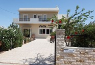 Fotis Studios Apartments