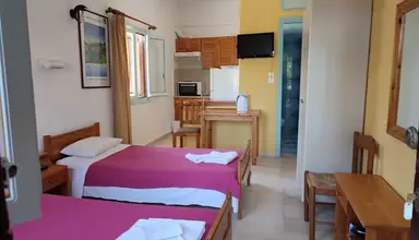 Fotula Apartments