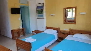 Fotula Apartments