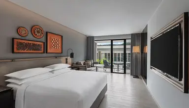 Four Points by Sheraton Phuket Patong Beach Resort