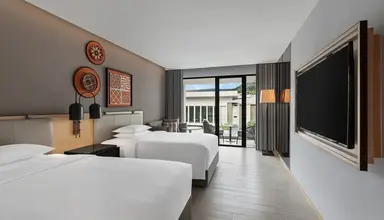 Four Points by Sheraton Phuket Patong Beach Resort