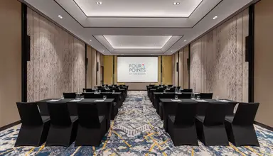 Four Points by Sheraton Phuket Patong Beach Resort
