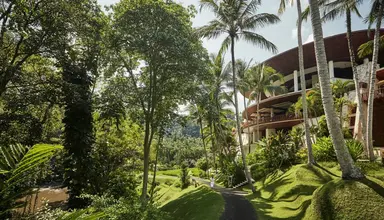 Four Seasons at Sayan