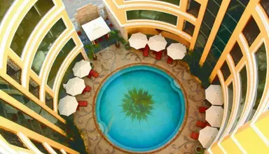 Four Seasons Place