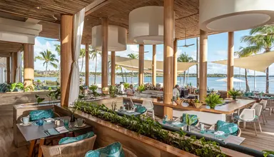 Four Seasons Resort at Anahita