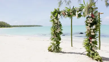 Four Seasons Resort at Anahita