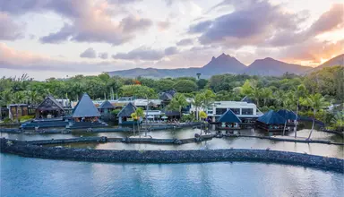 Four Seasons Resort at Anahita