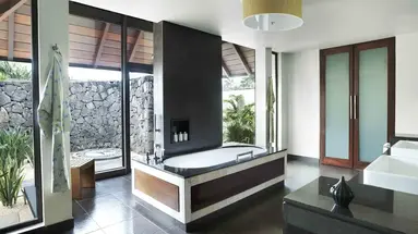 Four Seasons Resort at Anahita