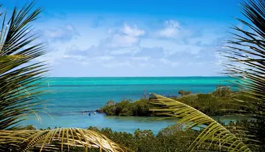Four Seasons Resort at Anahita