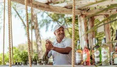 Four Seasons Resort at Anahita