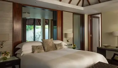 Four Seasons Resort at Anahita