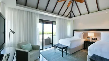 Four Seasons Resort at Anahita