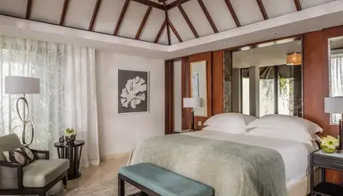 Four Seasons Resort at Anahita
